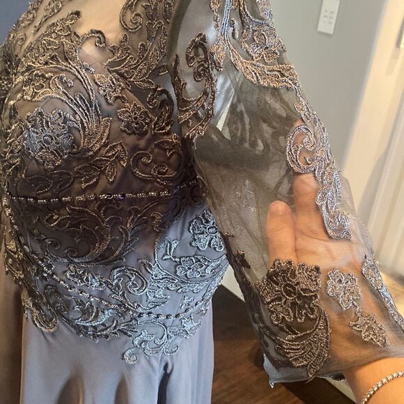 Women’s Grey TeaLength Chiffon Dress Corset Mother of the Bride Size 14 NEW - Picture 8 of 15